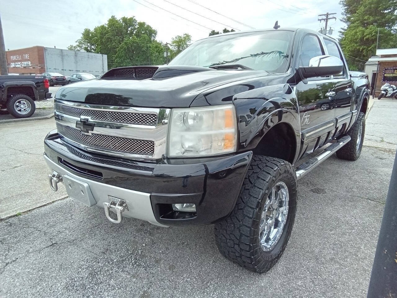 Used 2011 Chevrolet Silverado 1500 LT w/ Max Trailering Pack AWD/4WD image 1