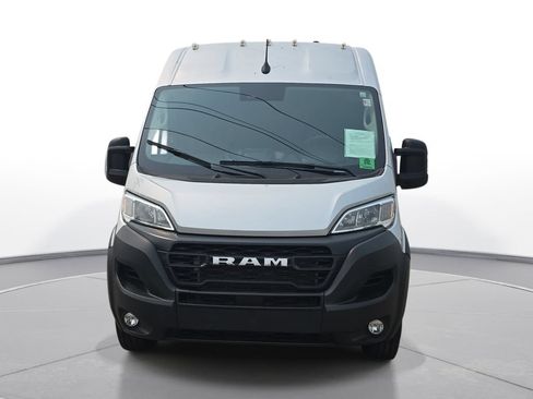 Used 2025 RAM ProMaster 2500 w/ Convenience Group FWD image 2