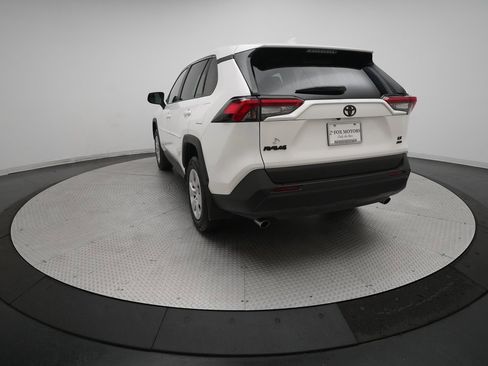 Used 2024 Toyota RAV4 LE image 32