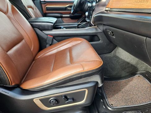 Used 2020 RAM 1500 Limited image 17