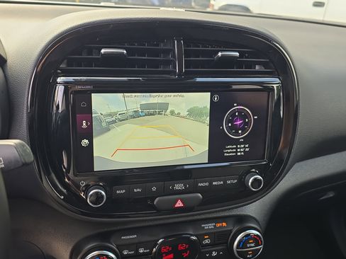 Certified 2022 Kia Soul X-Line FWD image 23
