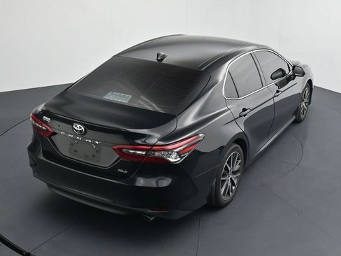 Used 2024 Toyota Camry XLE FWD image 15