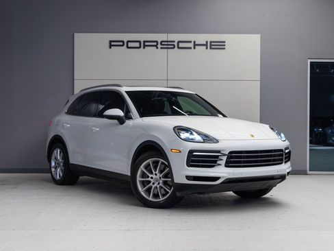Certified 2021 Porsche Cayenne image 9