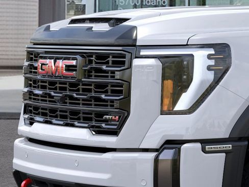 New 2026 GMC Sierra 3500 AT4 w/ AT4 Premium Plus Package AWD/4WD image 13