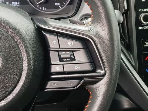 Certified 2024 Subaru Crosstrek 2.5i Limited w/ Crosstrek Mirror Package AWD/4WD image 11