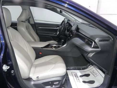 Used 2021 Toyota Camry XSE w/ Navigation Package FWD image 22