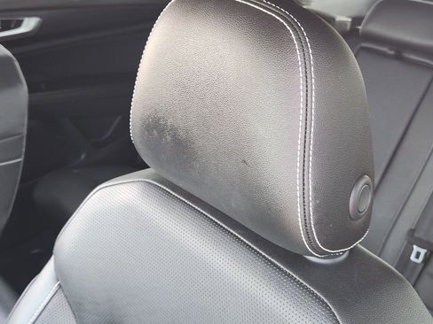 Used 2025 Volkswagen Atlas Cross Sport SEL R-Line image 19