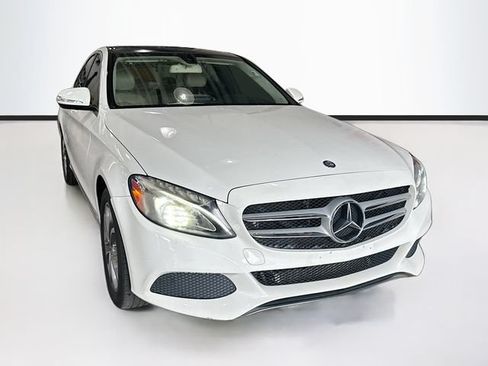 Used 2015 Mercedes-Benz C 300 4MATIC Sedan image 3
