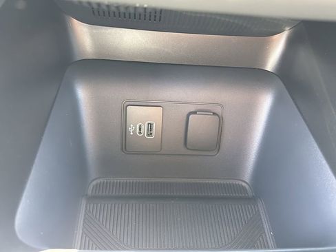 New 2026 Ford Explorer Active w/ Active Comfort Package AWD/4WD image 25