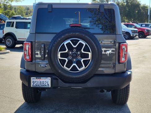 Certified 2025 Ford Bronco Outer Banks AWD/4WD image 4