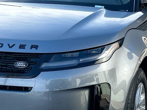 New 2026 Land Rover Range Rover Evoque S image 6