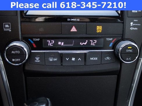 Used 2017 Toyota Camry XLE image 38