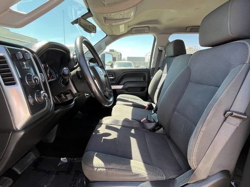 Used 2018 Chevrolet Silverado 3500 LT image 25