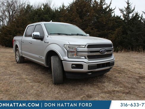 Used 2018 Ford F150 Platinum w/ Equipment Group 701A Luxury image 7