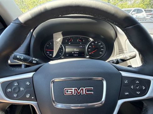 Certified 2024 GMC Terrain SLT AWD/4WD image 11