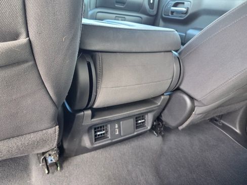 Used 2025 Chevrolet Silverado 1500 Custom Trail Boss image 9