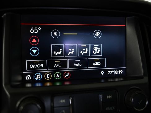 Used 2019 Chevrolet Colorado Z71 w/ Z71 Midnight Edition AWD/4WD image 23