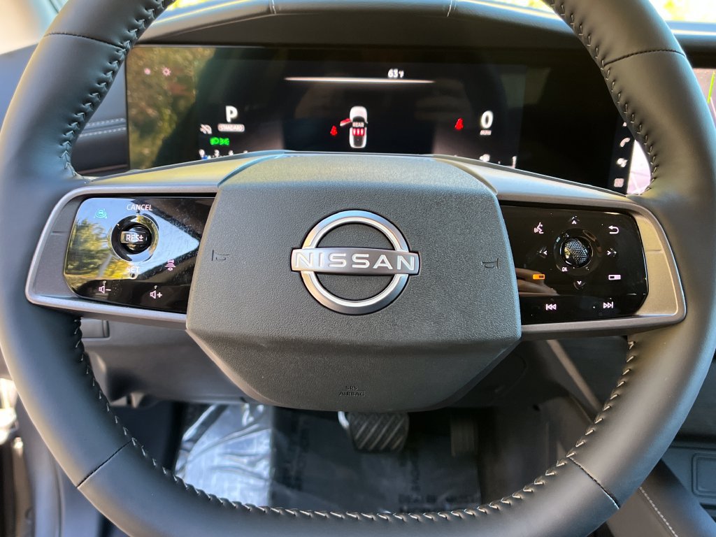 Used 2025 Nissan Murano SL AWD/4WD image 14