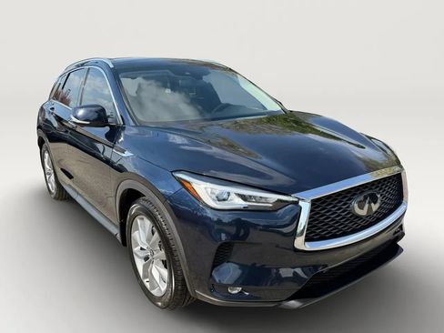 Used 2021 INFINITI QX50 Essential AWD/4WD image 3