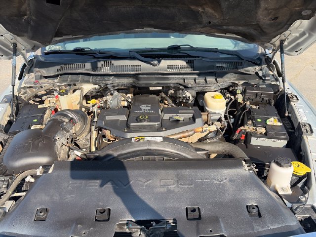 Used 2017 RAM 3500 Tradesman w/ Chrome Appearance Group AWD/4WD image 19