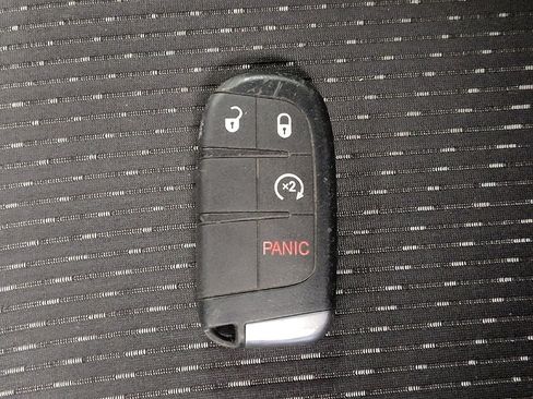 Used 2015 Dodge Journey SE w/ Quick Order Package 22F SE image 32