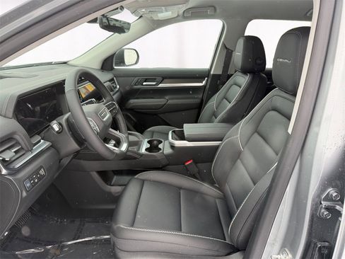 New 2026 GMC Terrain Denali w/ LPO, Floor Liner Package image 9