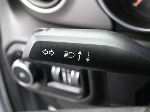 Used 2020 Jeep Wrangler Sport image 15