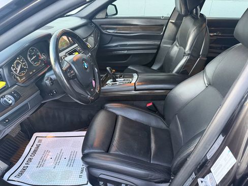Used 2015 BMW 740Ld xDrive image 8