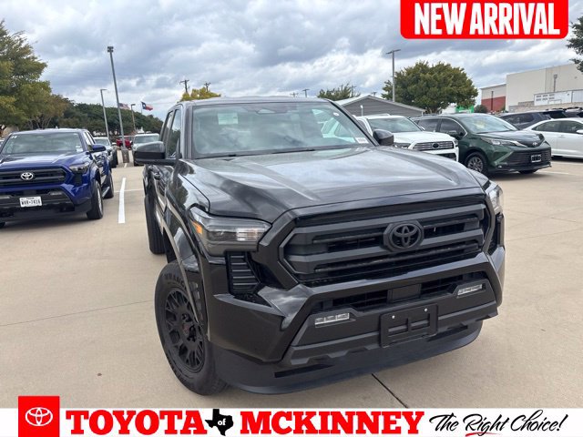 Used 2024 Toyota Tacoma SR5 AWD/4WD image 1