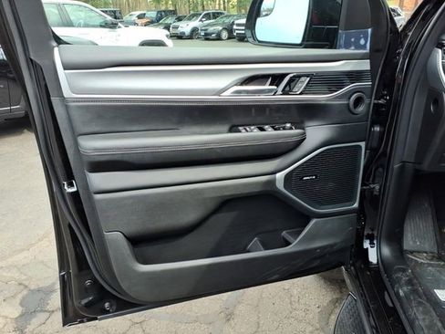 New 2026 Jeep Grand Wagoneer 4WD image 11