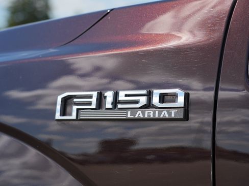 Used 2019 Ford F150 Lariat w/ Trailer Tow Package AWD/4WD image 39