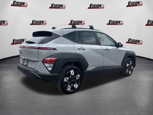 Certified 2025 Hyundai Kona SEL AWD/4WD image 5