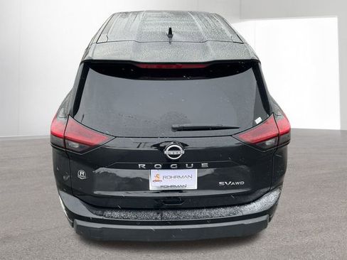 Certified 2024 Nissan Rogue SV image 31