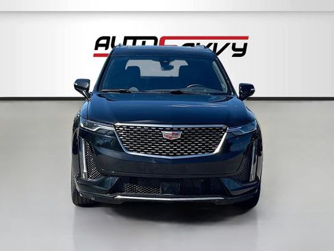 Used 2024 Cadillac XT6 Sport w/ Technology Package AWD/4WD image 2