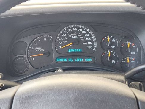 Used 2005 Chevrolet Tahoe LS RWD image 6