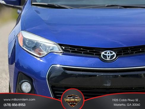 Used 2014 Toyota Corolla S FWD image 11