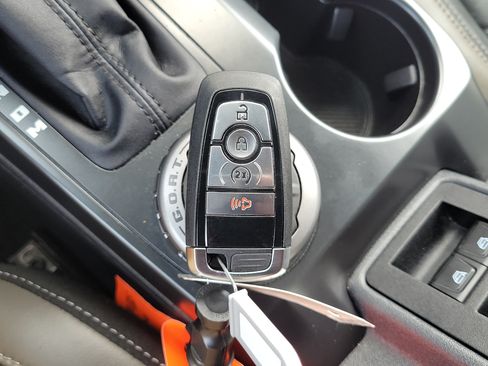 Used 2025 Ford Bronco Outer Banks AWD/4WD image 29