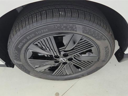 Used 2025 Nissan Murano SV image 34