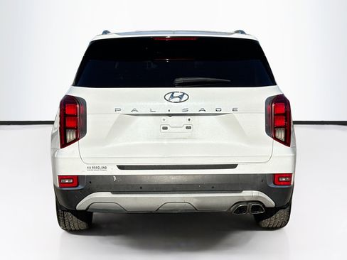 Used 2021 Hyundai Palisade SEL w/ Convenience Package image 4