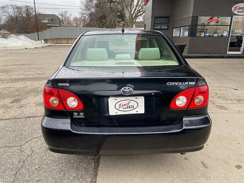 Used 2007 Toyota Corolla S image 3