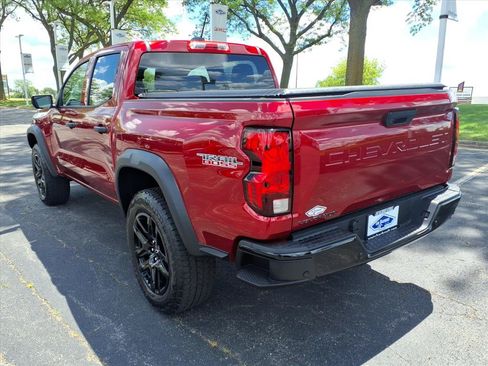 Used 2024 Chevrolet Colorado Trail Boss w/ Advanced Trailering Package AWD/4WD image 5