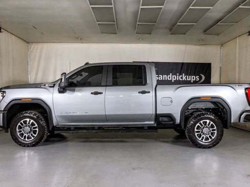 Used 2024 GMC Sierra 3500 Pro image 11