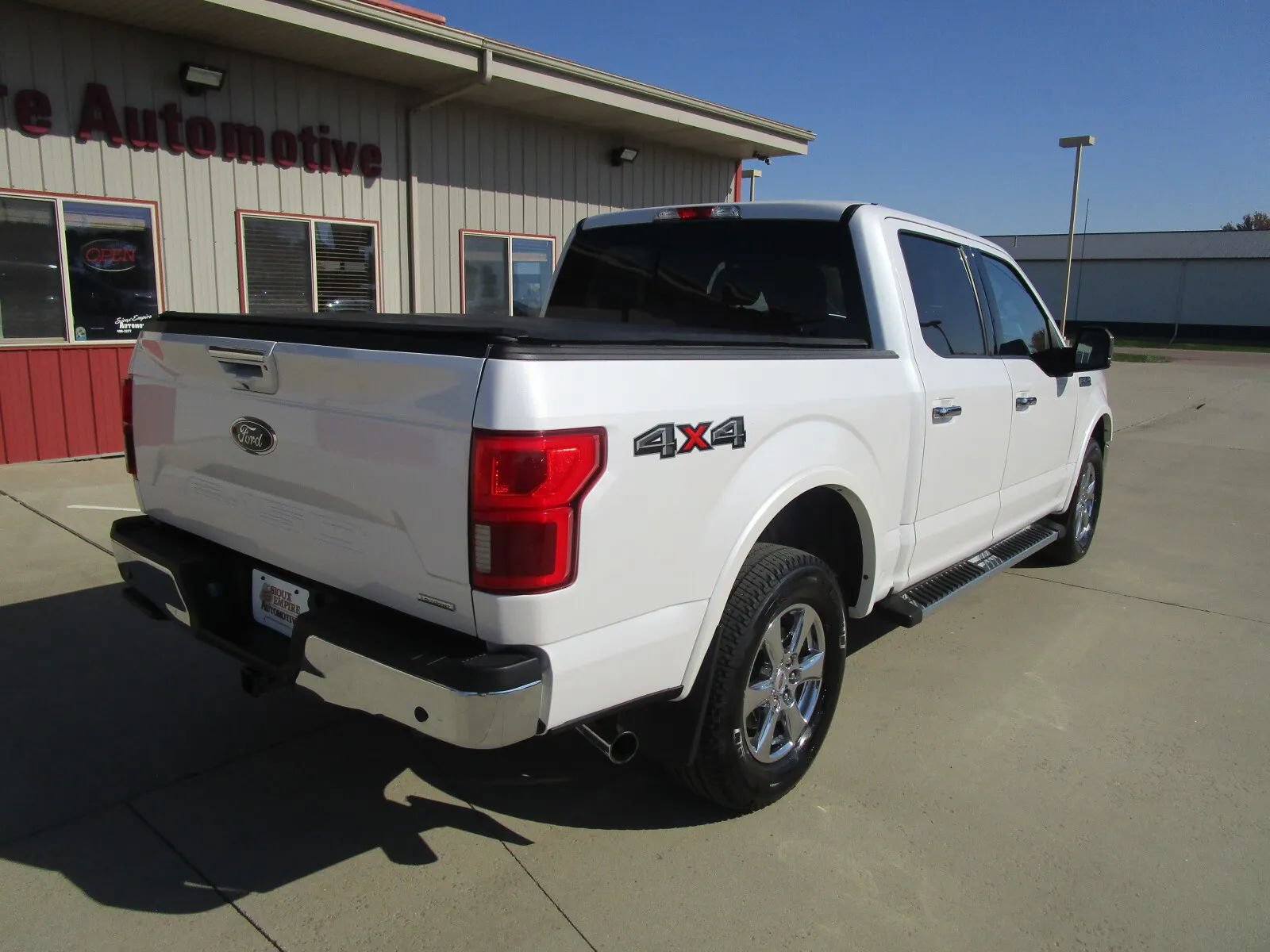 Used 2019 Ford F150 Lariat AWD/4WD image 7