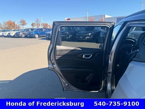 Used 2023 Jeep Compass Trailhawk w/ Trailhawk Elite Group image 29