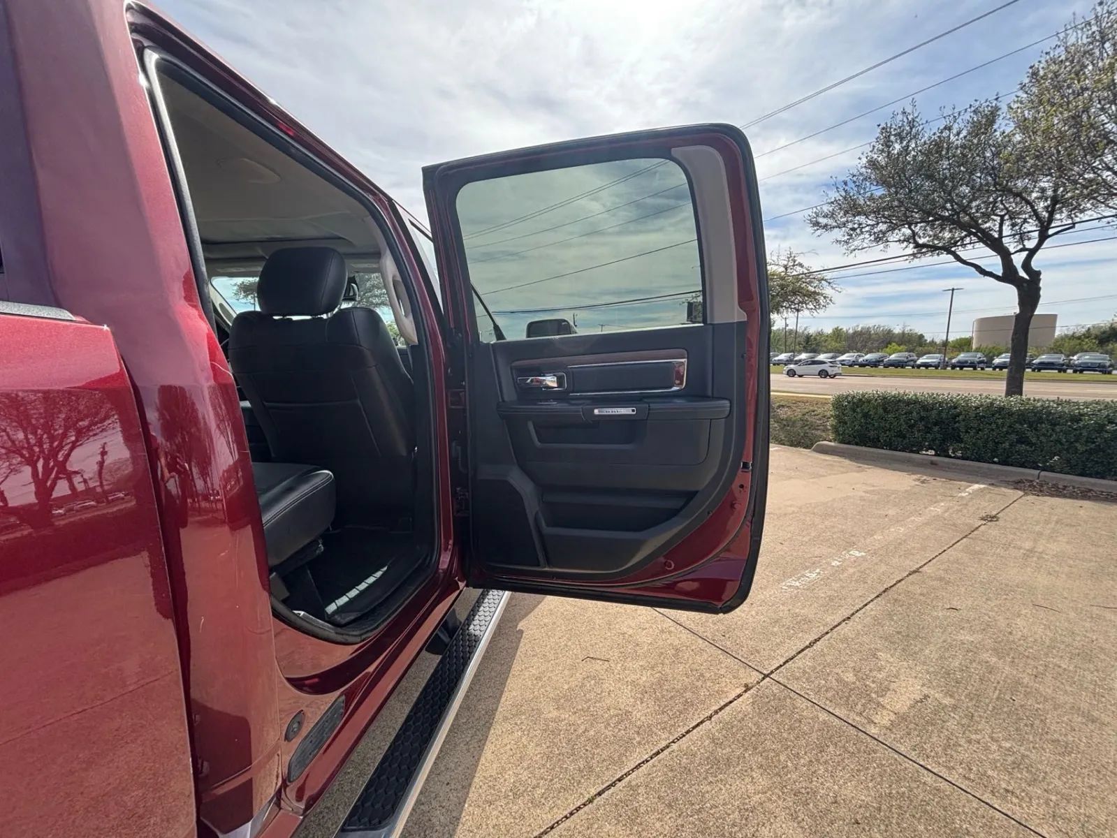 Used 2017 RAM 2500 Laramie w/ Off Road Package AWD/4WD image 18