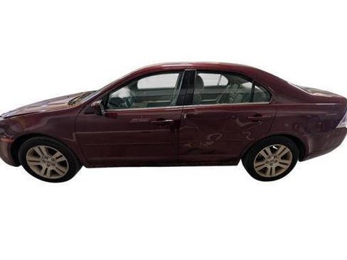 Used 2006 Ford Fusion SEL FWD image 2