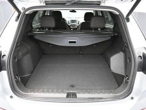 Certified 2022 Chevrolet Equinox LT FWD image 28