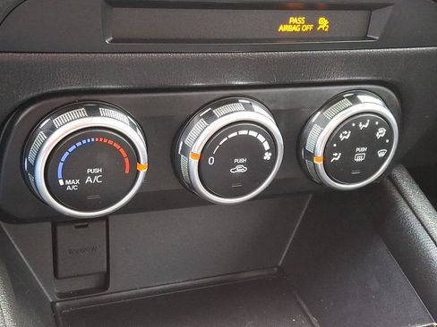 Used 2018 MAZDA CX-5 Sport image 16