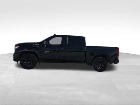 Certified 2025 Chevrolet Silverado 1500 RST AWD/4WD image 9