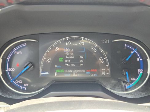 Used 2024 Toyota RAV4 SE w/ Weather & Moonroof Package AWD/4WD image 23